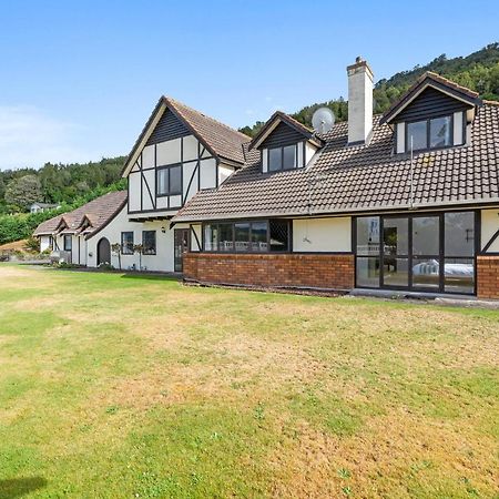 Villa Westminster Mountain View Manor Main House Rotorua Exterior foto