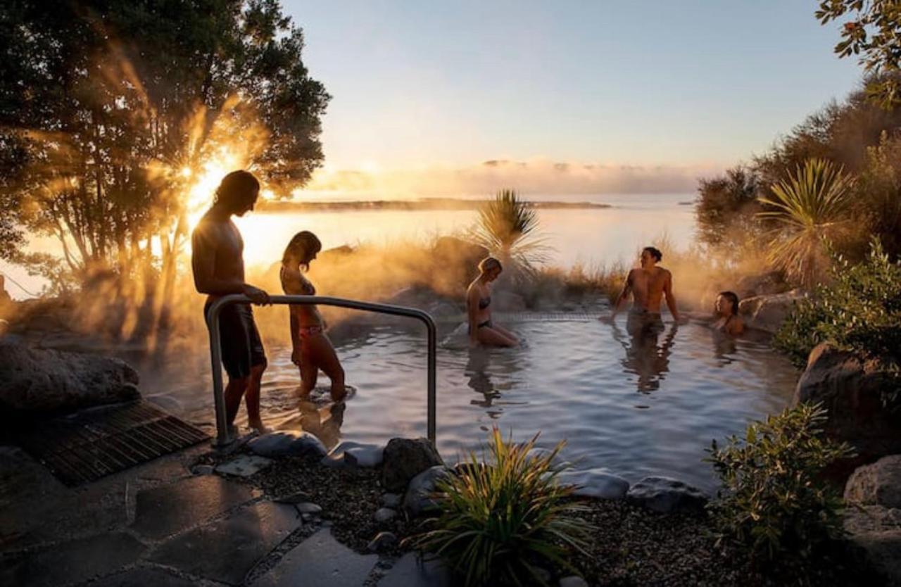 Villa Westminster Mountain View Manor Main House Rotorua Exterior foto